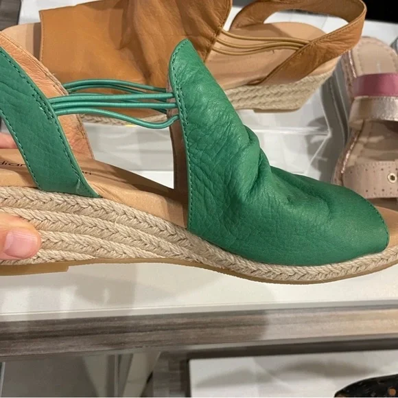 HLENSIA by Diana Ferrari | size 37 - Picture 2 of 4